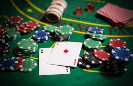 Menu permainan iOS Web jamintoto dengan kategori slot, casino langsung, dan esports yang terorganisir dengan baik